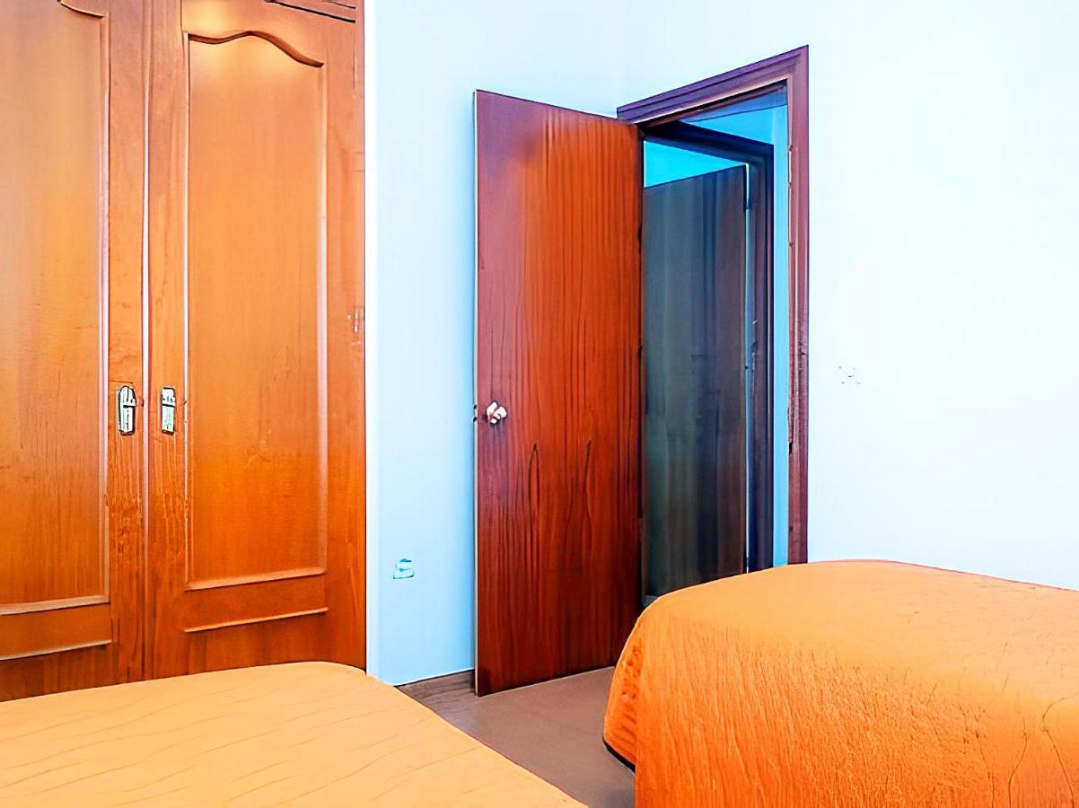 Apartamentos Garaje & Aire & Wifi & Solo Familias Y Parejas Conil De La Frontera Exterior photo
