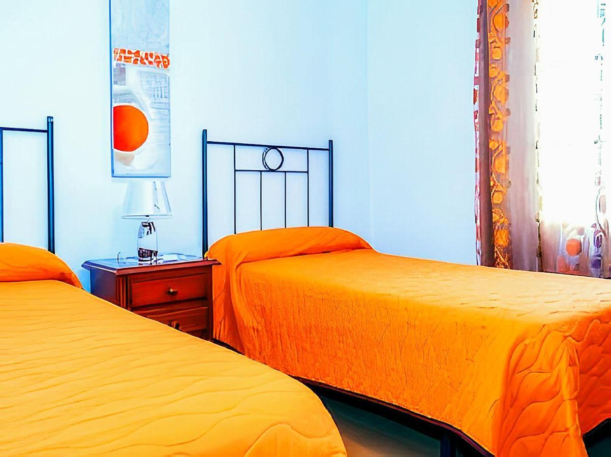 Apartamentos Garaje & Aire & Wifi & Solo Familias Y Parejas Conil De La Frontera Exterior photo